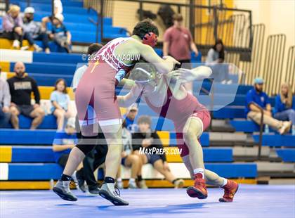 Thumbnail 2 in VCHS Tri Meet photogallery.