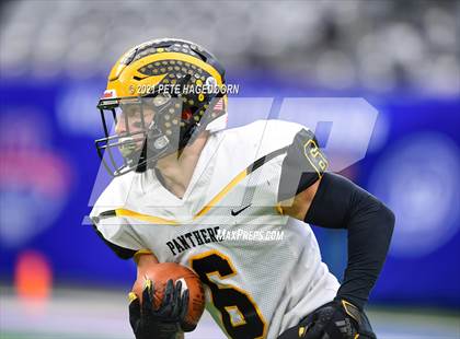 Thumbnail 2 in Cedar Grove vs. Park Ridge (NJSIAA North Group 1 Final)  photogallery.