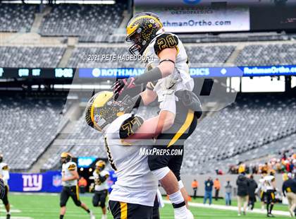 Thumbnail 3 in Cedar Grove vs. Park Ridge (NJSIAA North Group 1 Final)  photogallery.