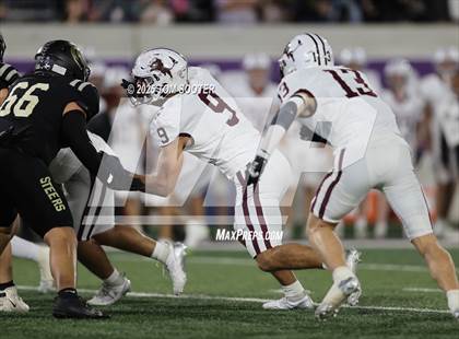 Thumbnail 1 in Big Spring vs Brownwood (UIL Football 4A Division 1 Bi-District) photogallery.