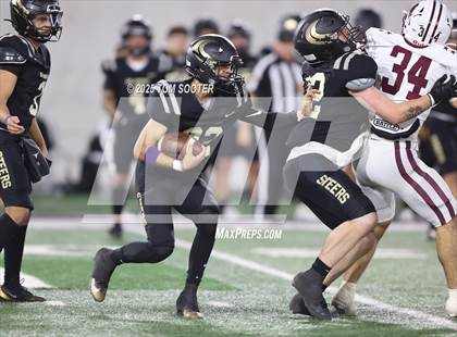 Thumbnail 1 in Big Spring vs Brownwood (UIL Football 4A Division 1 Bi-District) photogallery.