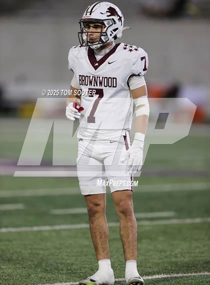 Thumbnail 3 in Big Spring vs Brownwood (UIL Football 4A Division 1 Bi-District) photogallery.
