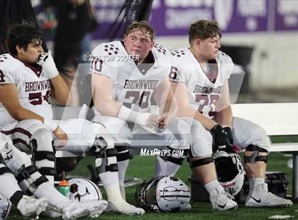 Thumbnail 3 in Big Spring vs Brownwood (UIL Football 4A Division 1 Bi-District) photogallery.