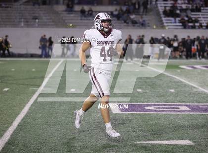 Thumbnail 3 in Big Spring vs Brownwood (UIL Football 4A Division 1 Bi-District) photogallery.