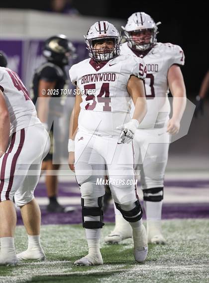 Thumbnail 3 in Big Spring vs Brownwood (UIL Football 4A Division 1 Bi-District) photogallery.