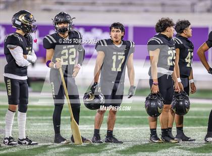 Thumbnail 1 in Big Spring vs Brownwood (UIL Football 4A Division 1 Bi-District) photogallery.