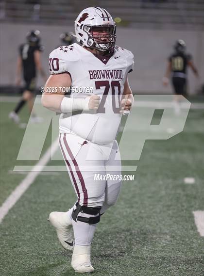 Thumbnail 3 in Big Spring vs Brownwood (UIL Football 4A Division 1 Bi-District) photogallery.