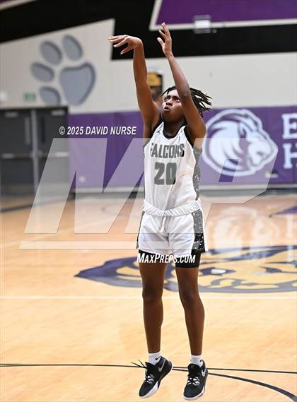 Thumbnail 1 in Palmdale vs. Cabrillo photogallery.