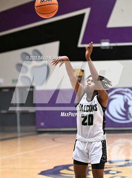 Thumbnail 3 in Palmdale vs. Cabrillo photogallery.