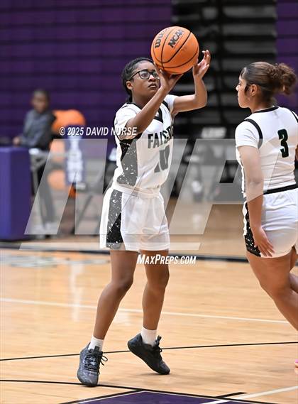 Thumbnail 3 in Palmdale vs. Cabrillo photogallery.