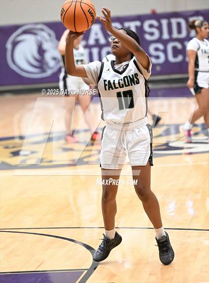 Thumbnail 2 in Palmdale vs. Cabrillo photogallery.