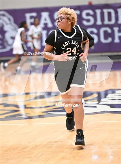 Thumbnail 1 in Palmdale vs. Cabrillo photogallery.