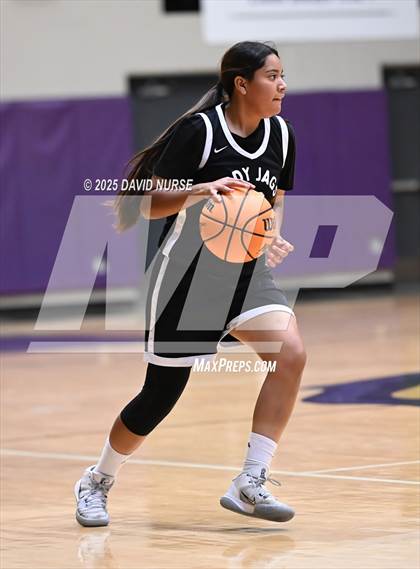 Thumbnail 2 in Palmdale vs. Cabrillo photogallery.