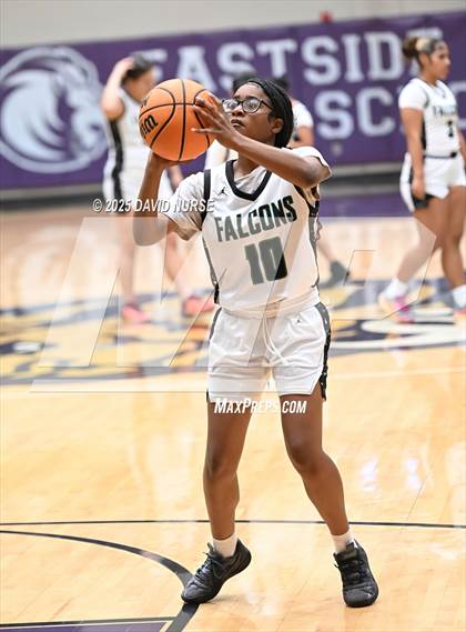 Thumbnail 1 in Palmdale vs. Cabrillo photogallery.