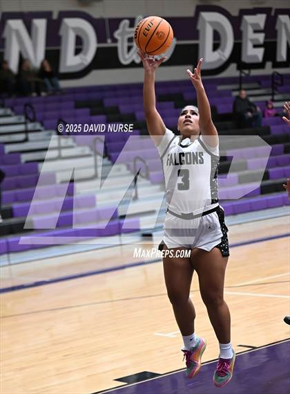 Thumbnail 2 in Palmdale vs. Cabrillo photogallery.