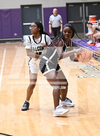 Thumbnail 1 in Palmdale vs. Cabrillo photogallery.