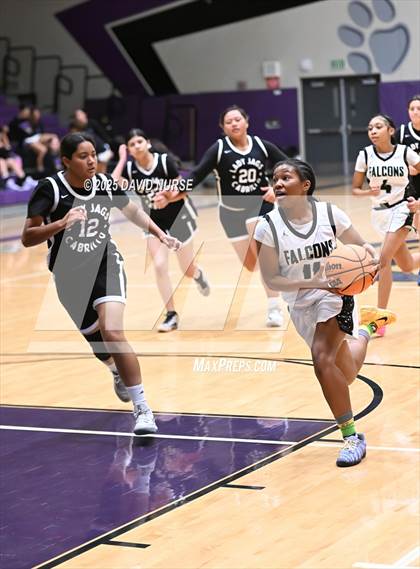 Thumbnail 2 in Palmdale vs. Cabrillo photogallery.