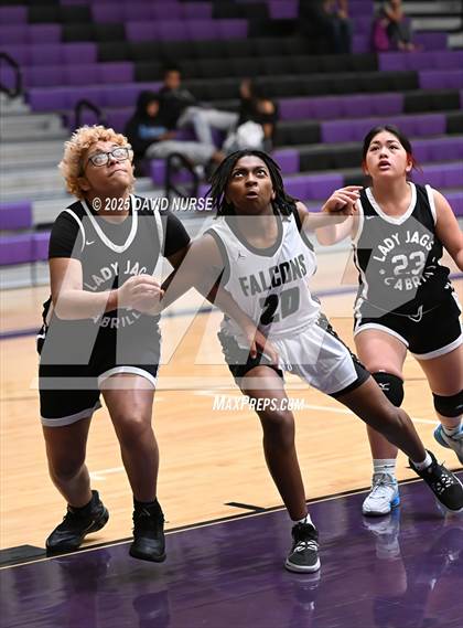 Thumbnail 2 in Palmdale vs. Cabrillo photogallery.