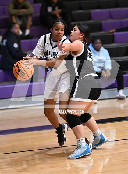 Thumbnail 3 in Palmdale vs. Cabrillo photogallery.