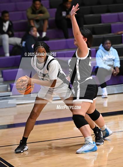 Thumbnail 2 in Palmdale vs. Cabrillo photogallery.