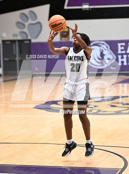 Thumbnail 1 in Palmdale vs. Cabrillo photogallery.