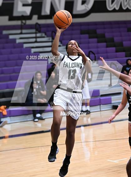 Thumbnail 3 in Palmdale vs. Cabrillo photogallery.