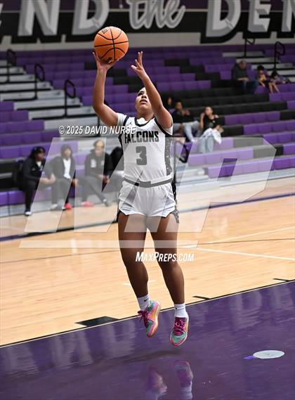 Thumbnail 3 in Palmdale vs. Cabrillo photogallery.