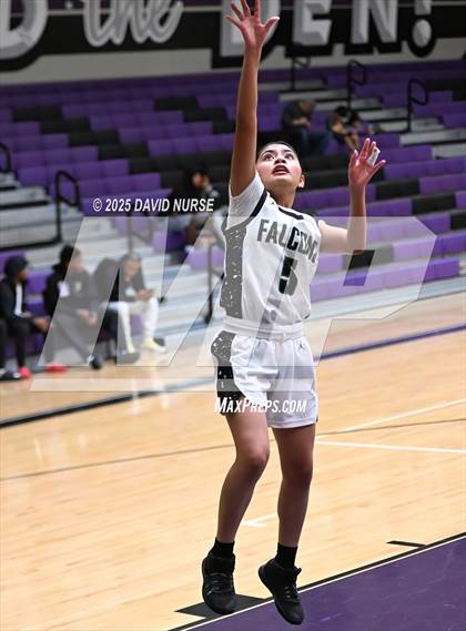 Thumbnail 2 in Palmdale vs. Cabrillo photogallery.