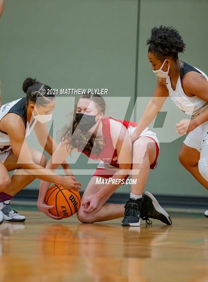 Thumbnail 2 in Wayne Christian vs Trinity Christian (NCISAA State Tournament - Third Round) photogallery.