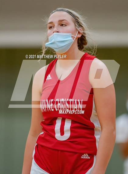 Thumbnail 2 in Wayne Christian vs Trinity Christian (NCISAA State Tournament - Third Round) photogallery.