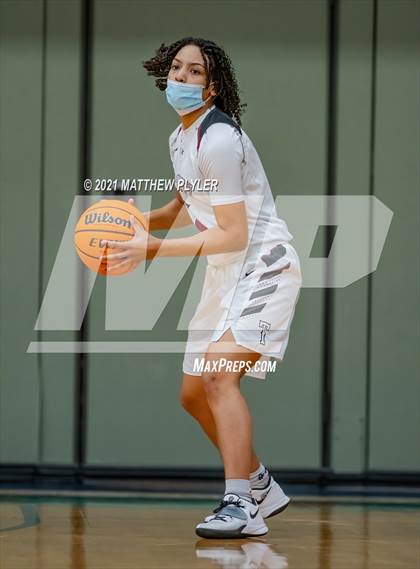 Thumbnail 2 in Wayne Christian vs Trinity Christian (NCISAA State Tournament - Third Round) photogallery.