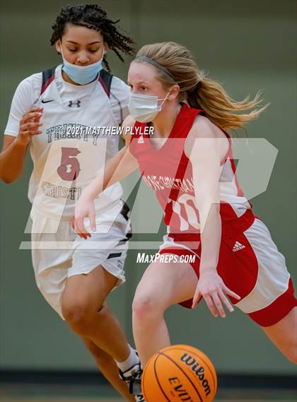 Thumbnail 2 in Wayne Christian vs Trinity Christian (NCISAA State Tournament - Third Round) photogallery.
