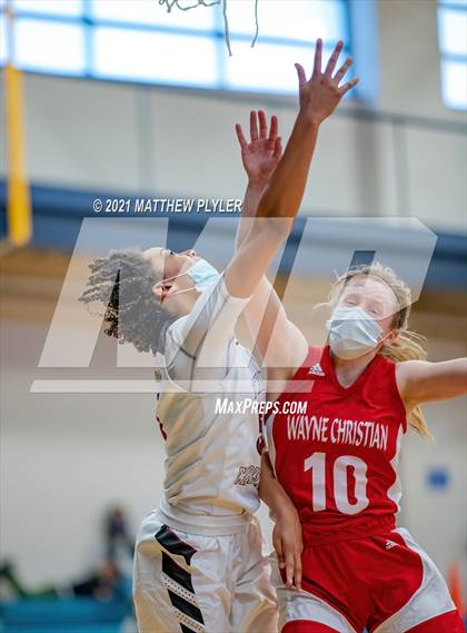 Thumbnail 3 in Wayne Christian vs Trinity Christian (NCISAA State Tournament - Third Round) photogallery.