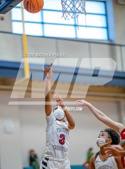 Thumbnail 2 in Wayne Christian vs Trinity Christian (NCISAA State Tournament - Third Round) photogallery.
