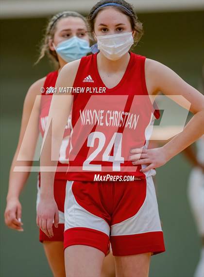 Thumbnail 3 in Wayne Christian vs Trinity Christian (NCISAA State Tournament - Third Round) photogallery.