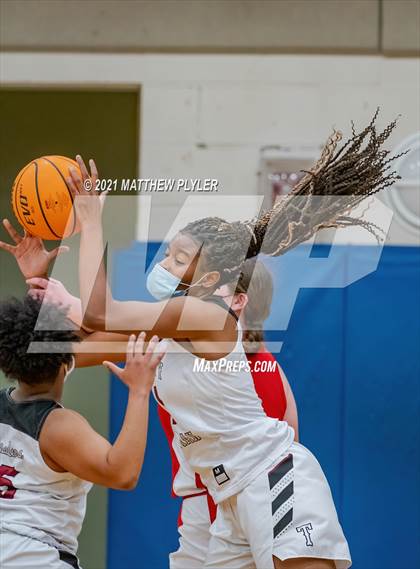 Thumbnail 2 in Wayne Christian vs Trinity Christian (NCISAA State Tournament - Third Round) photogallery.