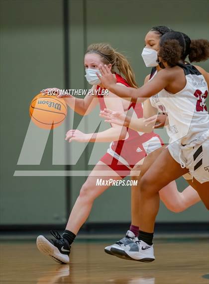 Thumbnail 2 in Wayne Christian vs Trinity Christian (NCISAA State Tournament - Third Round) photogallery.