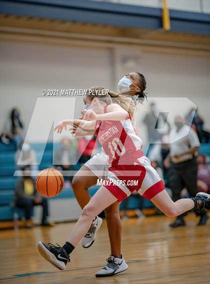 Thumbnail 2 in Wayne Christian vs Trinity Christian (NCISAA State Tournament - Third Round) photogallery.