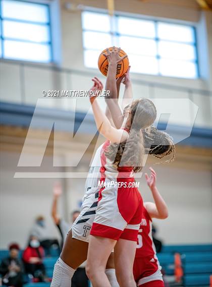 Thumbnail 3 in Wayne Christian vs Trinity Christian (NCISAA State Tournament - Third Round) photogallery.