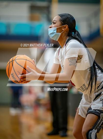 Thumbnail 2 in Wayne Christian vs Trinity Christian (NCISAA State Tournament - Third Round) photogallery.