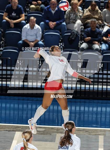 Thumbnail 2 in Seven Lakes vs Dawson (UIL 6A Volleyball Regional) photogallery.