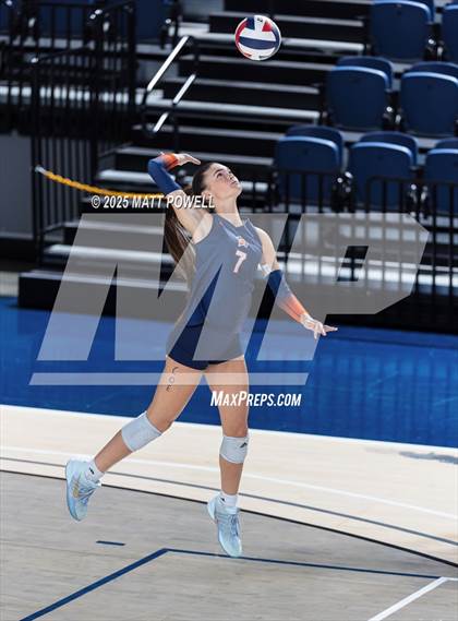 Thumbnail 3 in Seven Lakes vs Dawson (UIL 6A Volleyball Regional) photogallery.