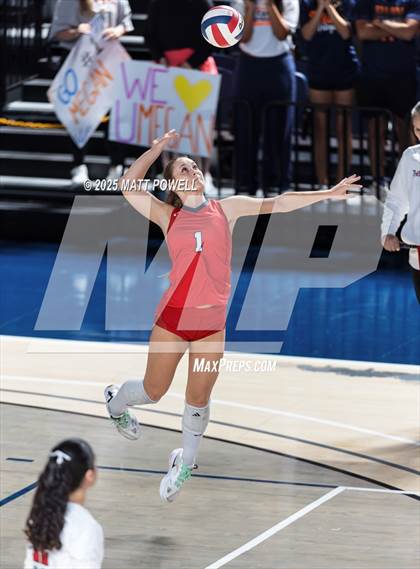 Thumbnail 1 in Seven Lakes vs Dawson (UIL 6A Volleyball Regional) photogallery.