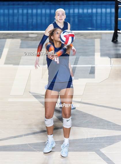Thumbnail 1 in Seven Lakes vs Dawson (UIL 6A Volleyball Regional) photogallery.
