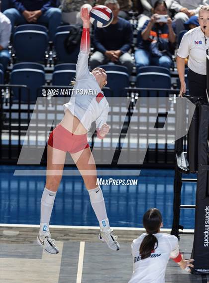 Thumbnail 2 in Seven Lakes vs Dawson (UIL 6A Volleyball Regional) photogallery.