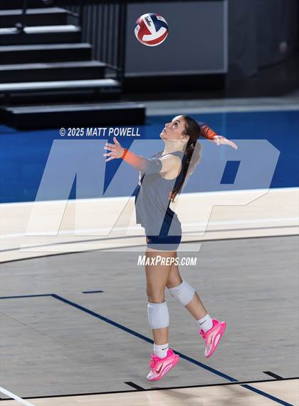 Thumbnail 2 in Seven Lakes vs Dawson (UIL 6A Volleyball Regional) photogallery.