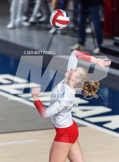 Thumbnail 1 in Seven Lakes vs Dawson (UIL 6A Volleyball Regional) photogallery.