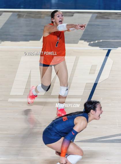 Thumbnail 2 in Seven Lakes vs Dawson (UIL 6A Volleyball Regional) photogallery.