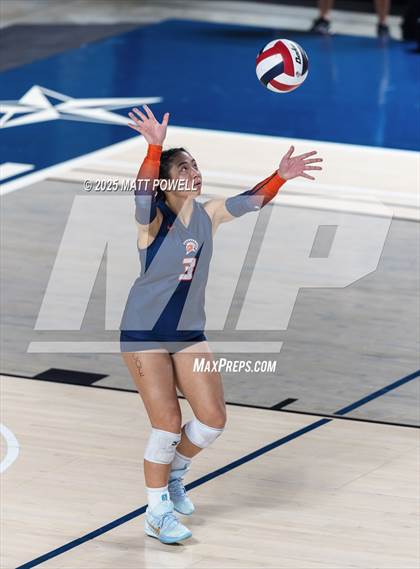 Thumbnail 2 in Seven Lakes vs Dawson (UIL 6A Volleyball Regional) photogallery.