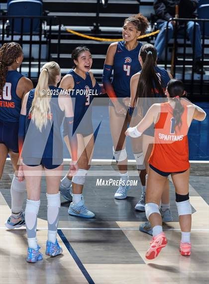 Thumbnail 2 in Seven Lakes vs Dawson (UIL 6A Volleyball Regional) photogallery.